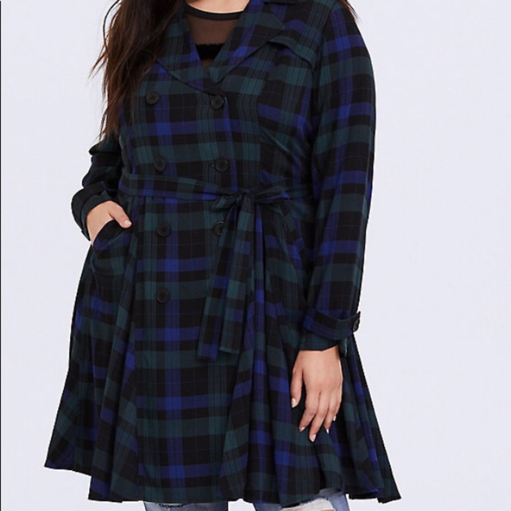 NWT Torrid size 2&3 blue green plaid trench coat